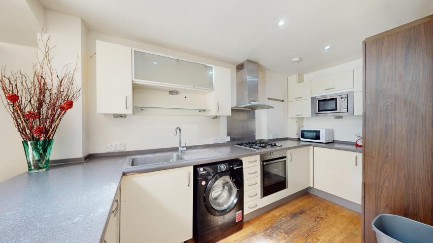 Modern House Brondesbury Road, Queens Park